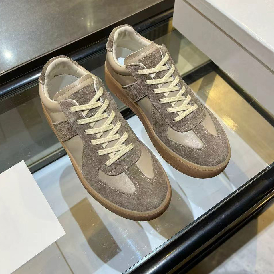 2025冬季新款复古厚底增高德训鞋女百搭休闲系带板鞋棕色运动鞋