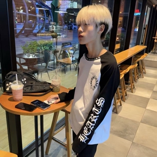 高版本克罗芯长袖拼接梵文泼墨印花2025网红秋季情侣