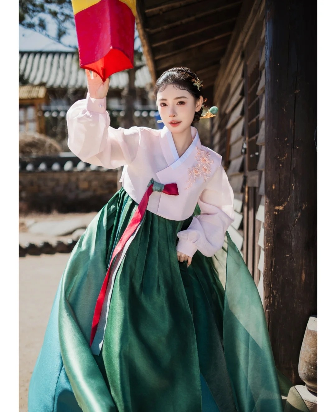 연길 여행 사진 한복과 한국 공연 의상