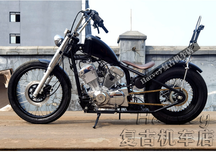 复古摩托车布沃克钜云250chopper