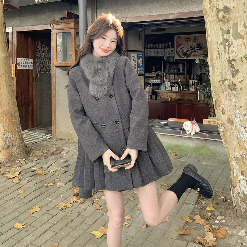 首发现货 灰色小香风毛呢百褶裙内胆90白鸭绒大衣 5828-P275-K428