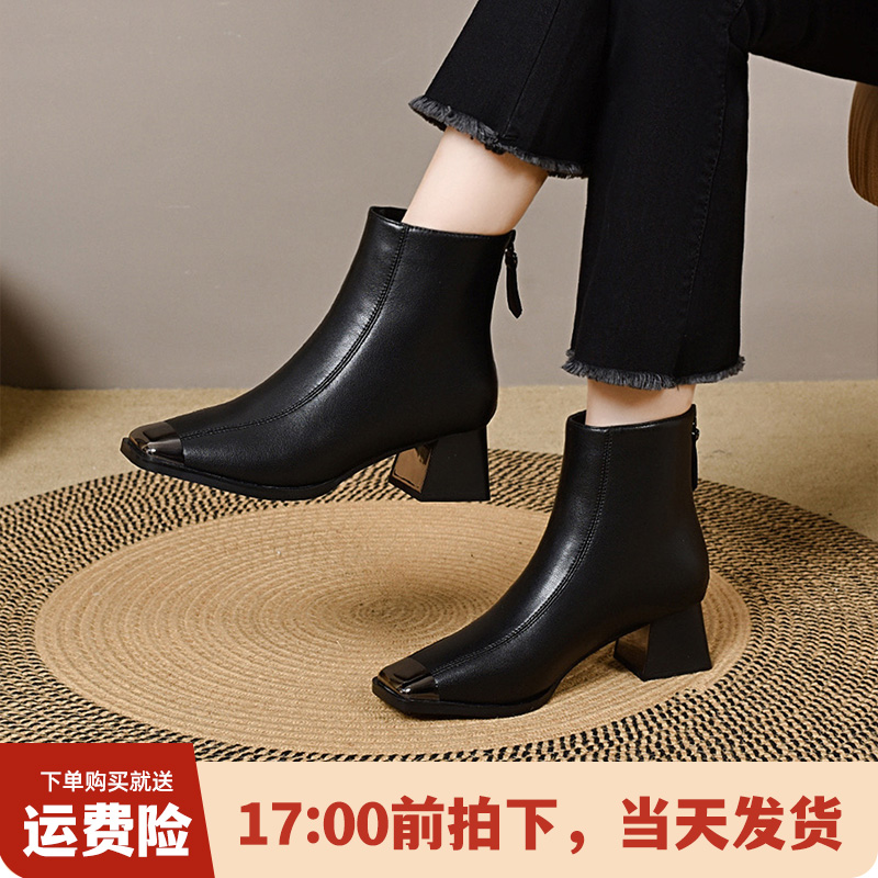 方头粗跟加绒爆款英伦风短靴女