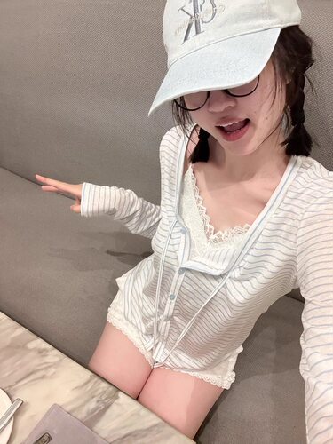 薄款微透条纹v领开衫外套女夏季chic韩系宽松休闲长袖防晒上衣潮