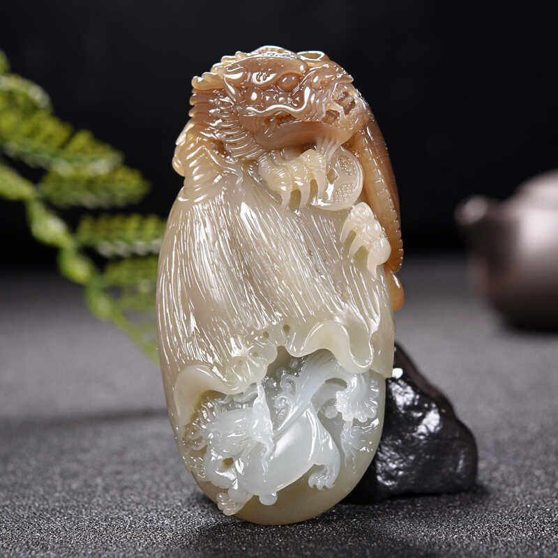 和田玉糖白玉手把件龙龟 荣归 且末老油料吉祥大把件富贵有钱