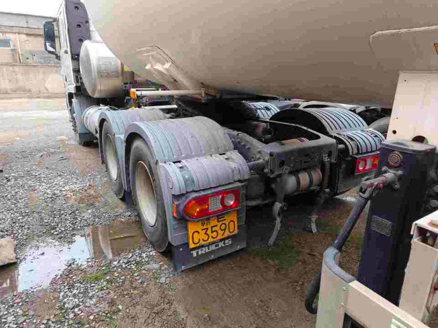 4月16日上饶市车牌号为赣EC3590集瑞联合牌重型半挂牵引车一辆网络拍卖公告