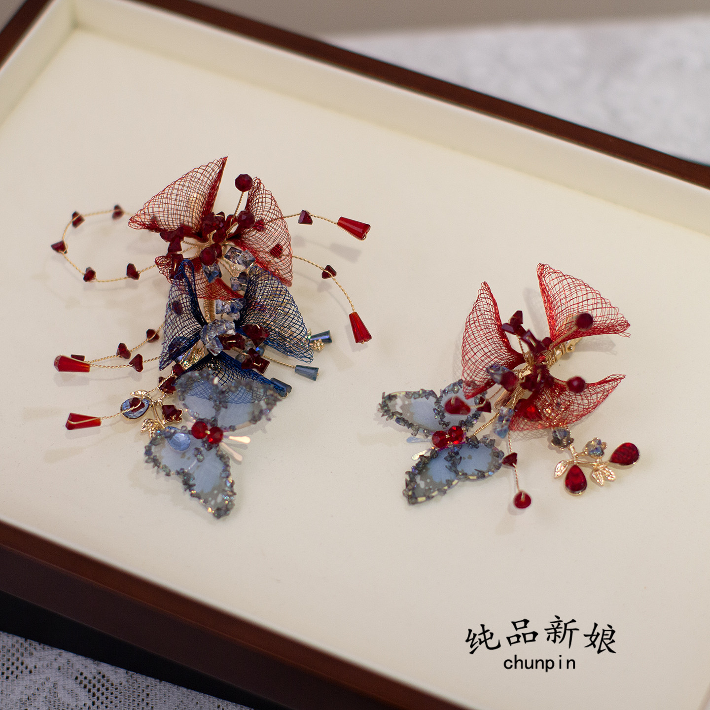 纯品手工红蓝新娘侧边发夹图片