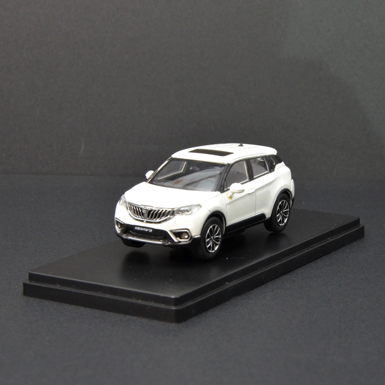 原廠 1:43 中華V3 V6 V7 SUV合金靜態(tài)仿真車模型