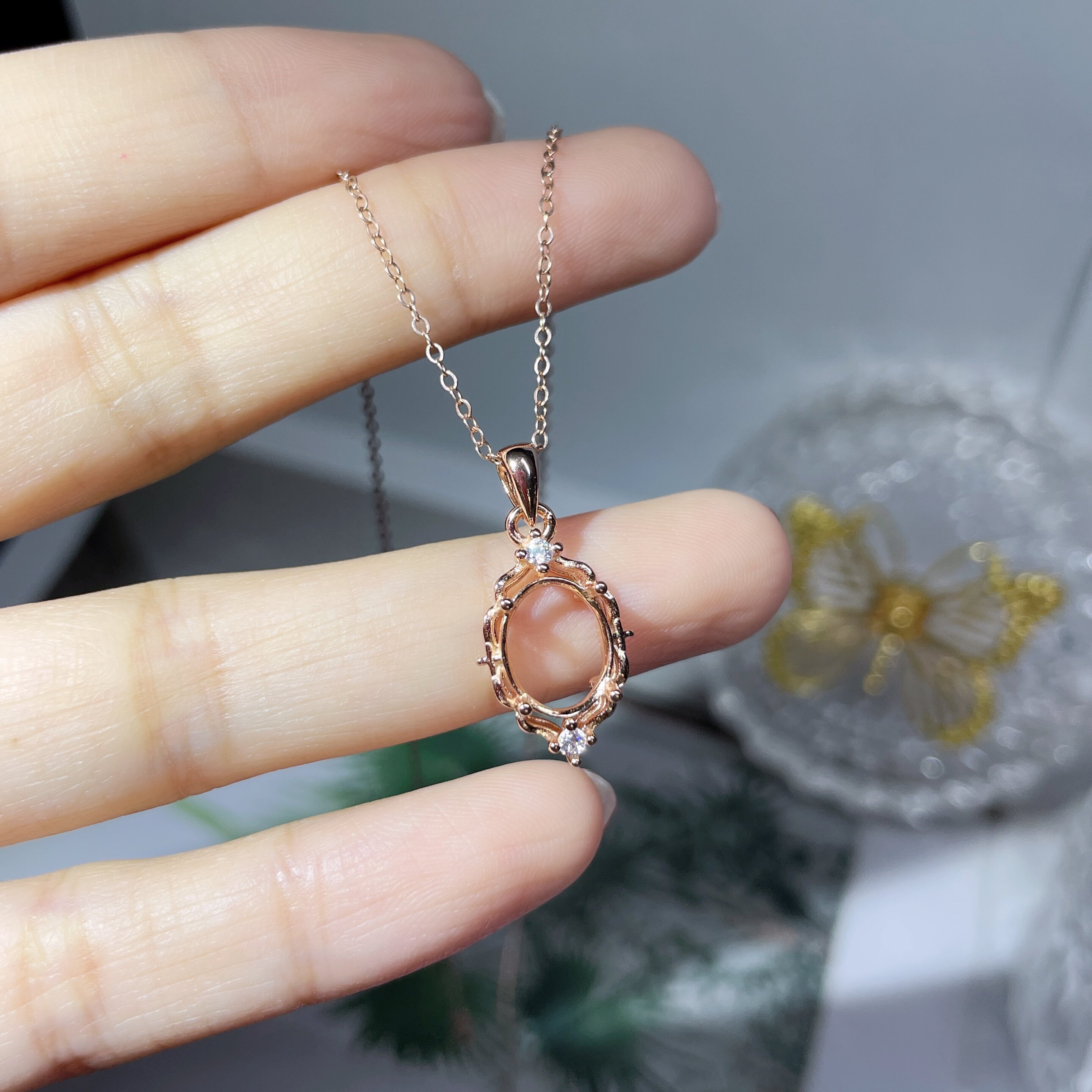 s925银饰品吊坠空托时尚简约8*10mm椭圆镶石榴石水晶挂坠托女图片