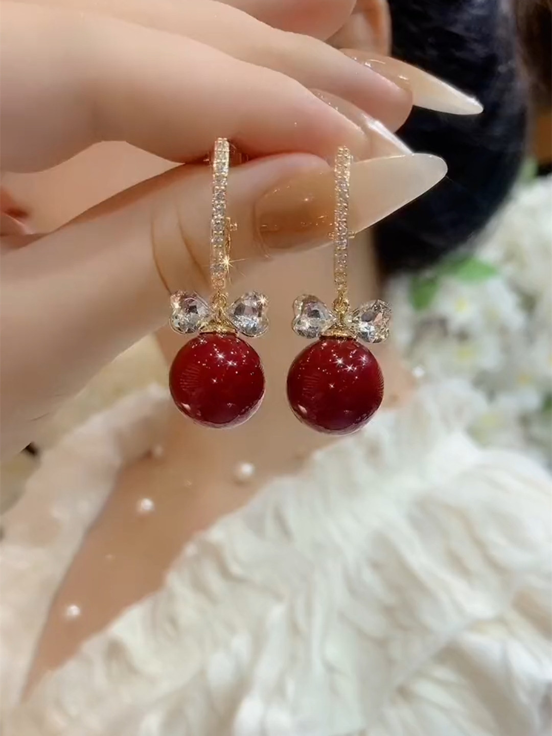 蝴蝶结酒红色珠珠耳扣耳环女新年喜庆红网红百搭耳饰2022新款气质