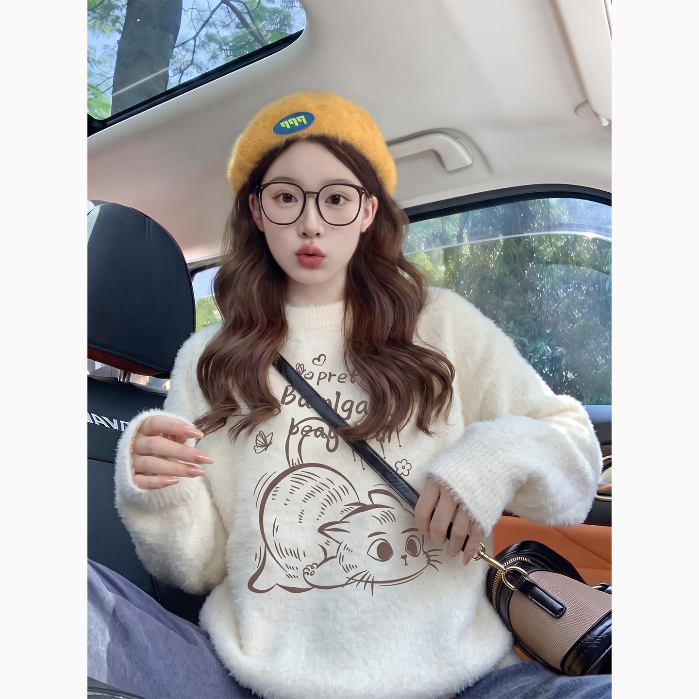 白色慵懒风软糯毛绒小猫卡通毛衣女秋冬宽松可爱水貂绒加厚针织衫