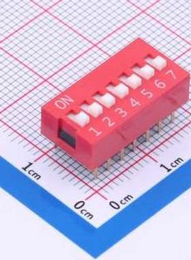 DS-07-R-T 拨码开关 红色平拨 7位 KE拨码开关 插件