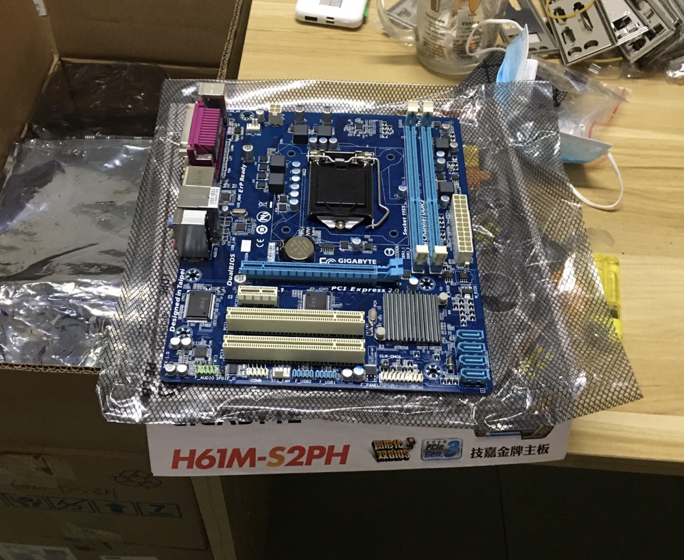 gigabyte/技嘉 h61m-ds2/s1 d1/d2v/s2ph/d2p-b3 1155针h61主板