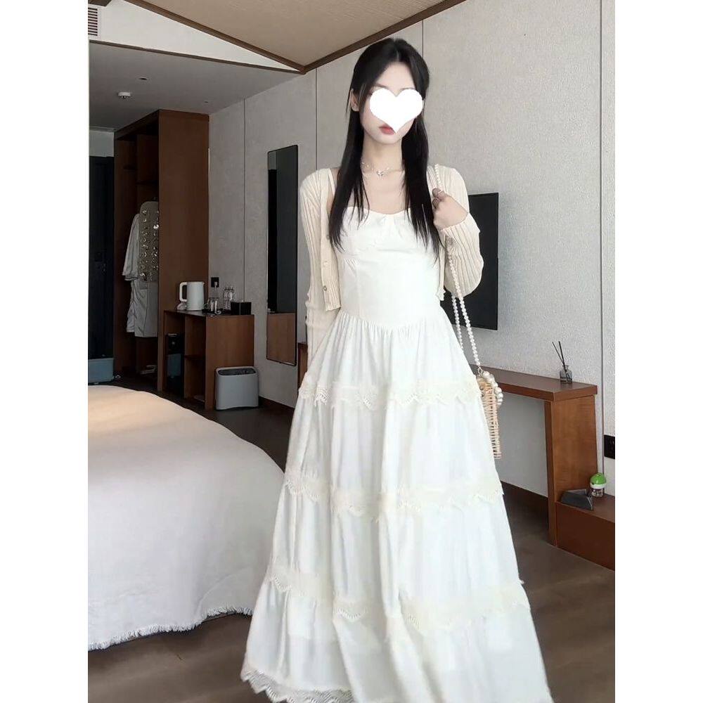 连衣裙+女针织杏色拼接吊带套装两件套早春新款浅开衫蕾丝连衣裙