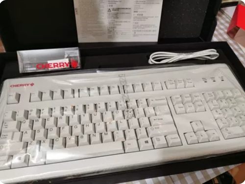 现货樱桃G80-3000/3494机械键盘