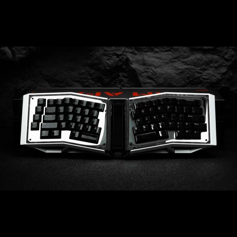 怒喵AMAFABLADE锻造碳纤维键盘