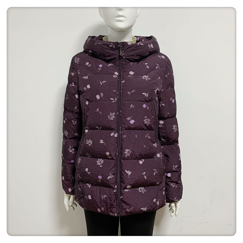 【闭店清仓】，234836款福太太妈妈穿大版型带帽实用型羽绒服