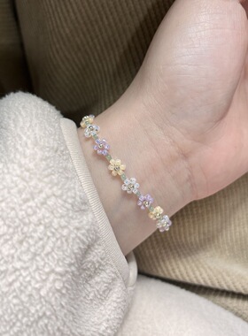 春日来信系列小花串珠手链高颜值爆款ins小众设计感高级手串