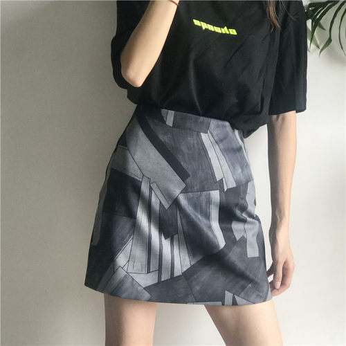 半身裙大码高腰遮胯港味胖MM