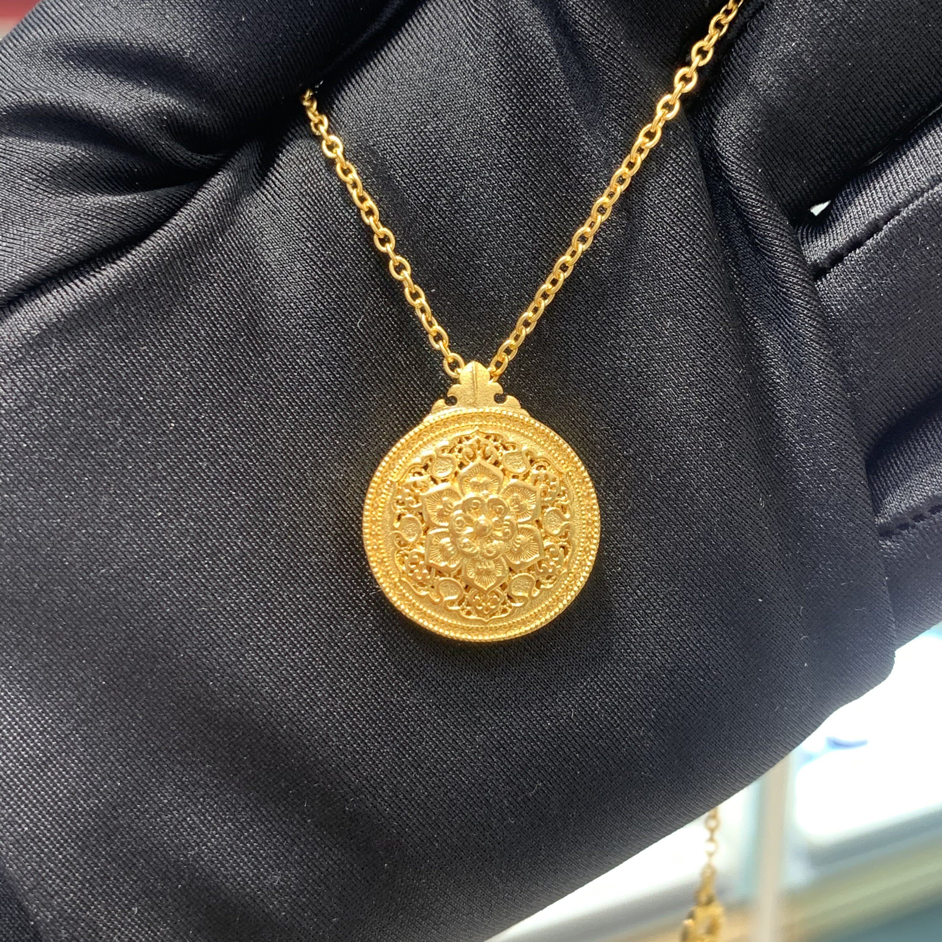 周大福代购 盛世华彩花开盛景足金黄金项链女 正品克减80 f233046