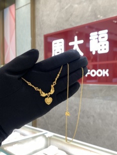 周大福代购 传承系列爱心吊坠喜鹊黄金项链女正品克减计价F235742