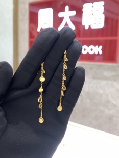 周大福代购 ING系列亮片流苏足金黄金耳饰女 正品克减计价F235601