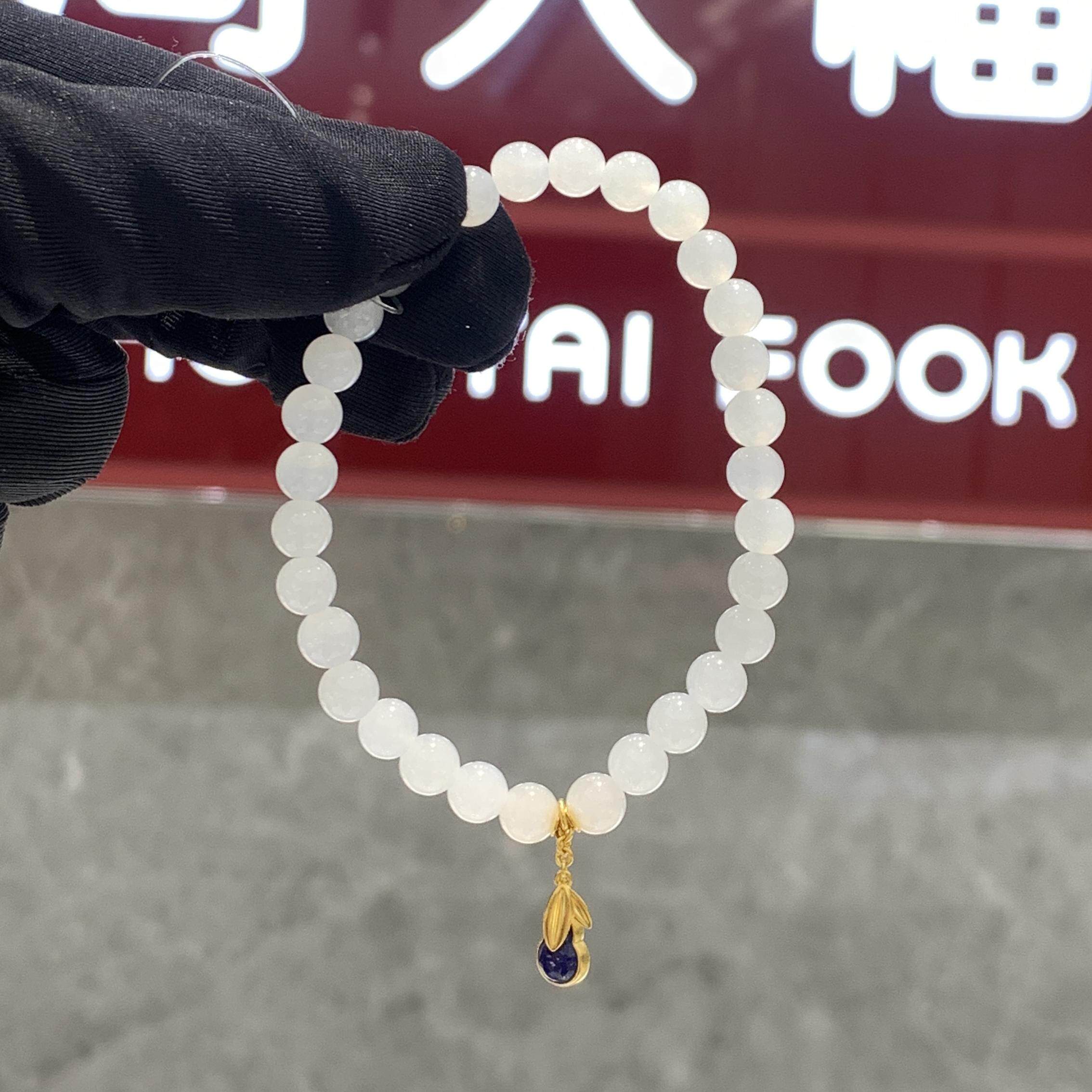 周大福福禄葫芦黄金和田玉手链