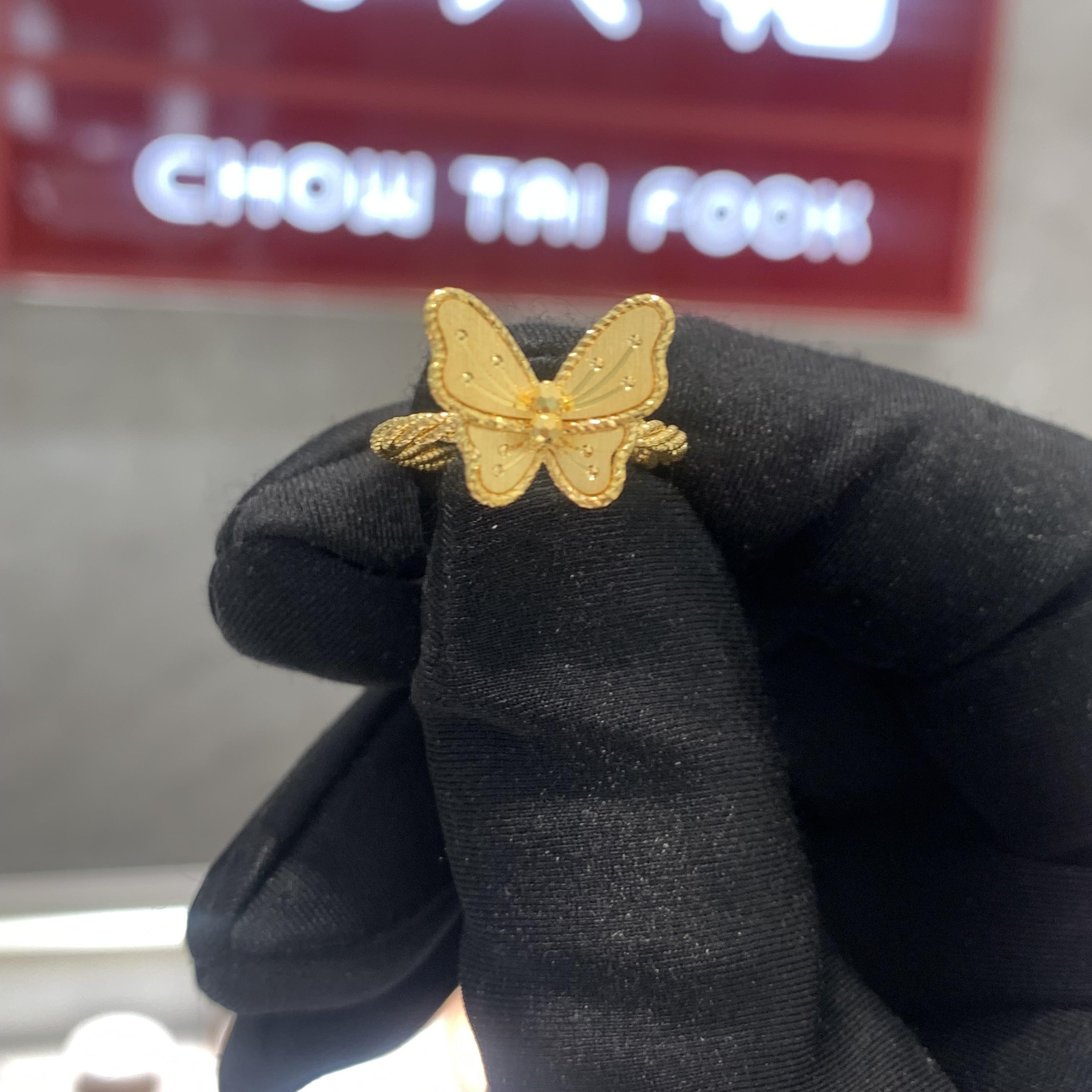 周大福花月佳期梦蝴蝶黄金戒指图片