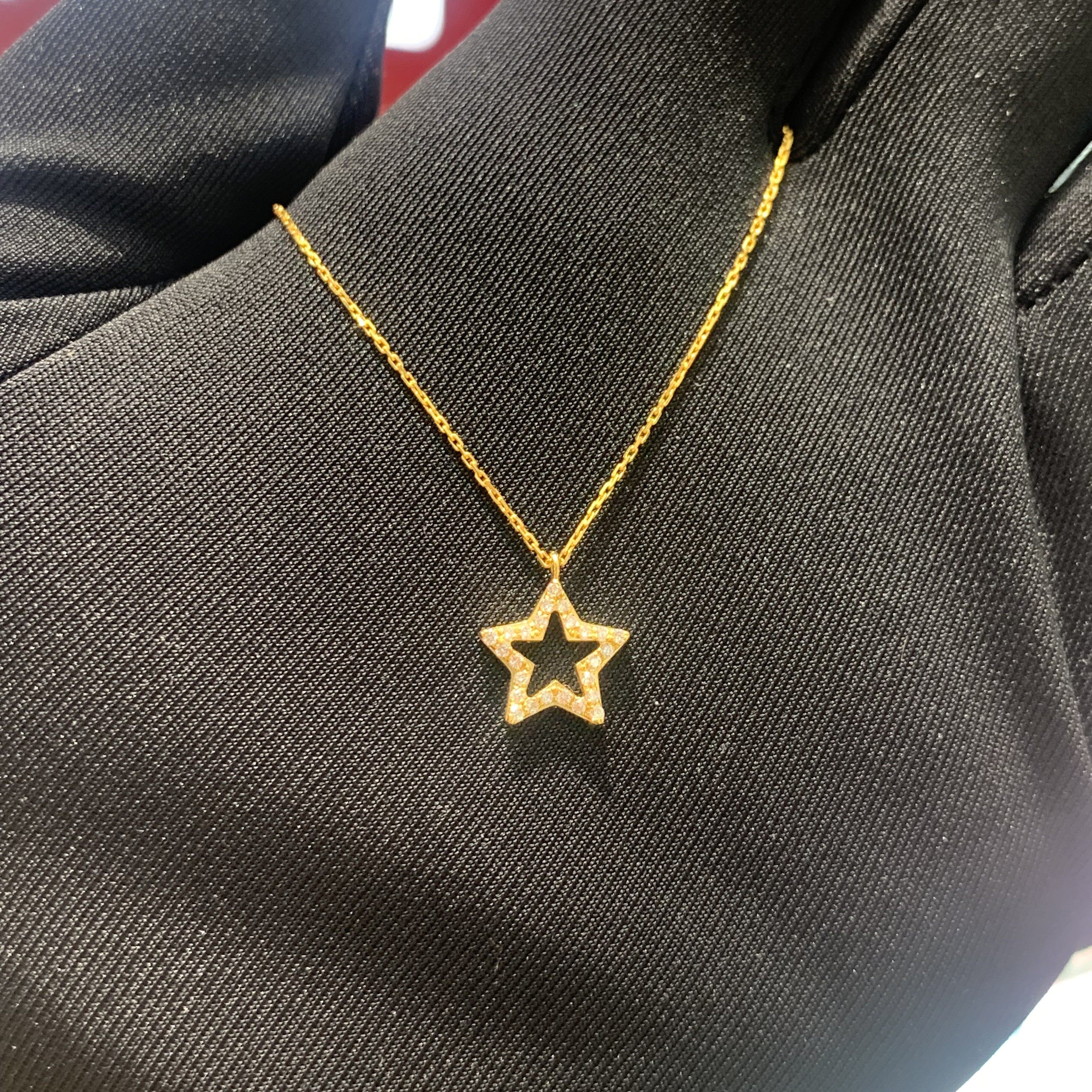 周大福代购 17916系列几何闪耀星星22k金钻石项链 定价七折nu2208