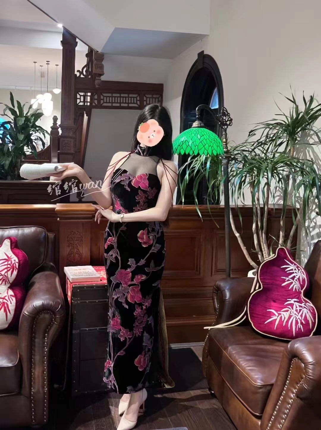 绾绾wan 锦绒烂花绒新中式复古气质显瘦收腰显腰臀比旗袍