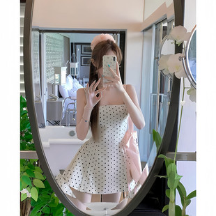 遮肚小胸聚拢泡温泉泳装 波点连体吊带裙式 绝美法式 泳衣女2026新款