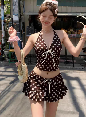 泳衣女分体裙子挂脖小胸聚拢温泉