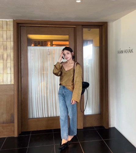 INHERE时髦假两件百分百醋酸面料百搭高级感袖子和吊带的拼接