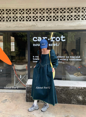 NEWOPEN2024春季法式复古露肩挂脖设计感显瘦牛仔裙连衣裙96089#