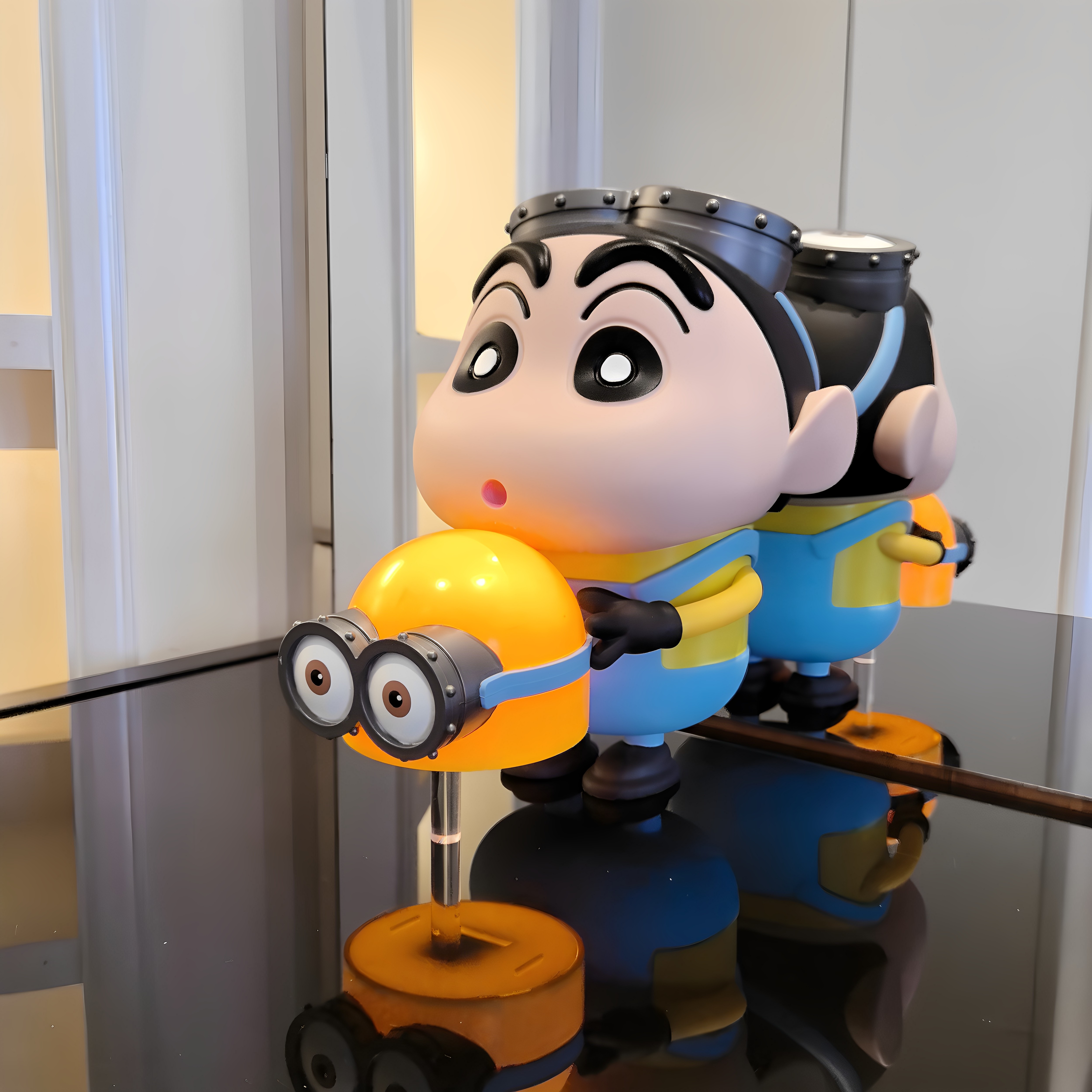 蜡笔小新手办摆件小黄人拍拍灯夜灯家居客厅卧室装饰朋友生日礼物