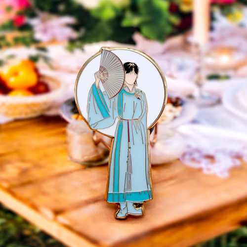 宋亚轩醉金属夜光徽章饰品