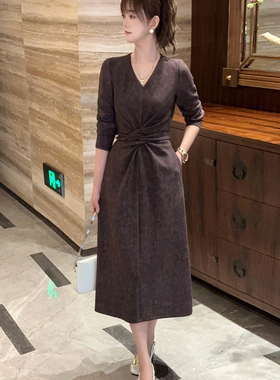 2025年新款秋冬时尚系带高级感气质小个子收腰修身长袖连衣裙女款