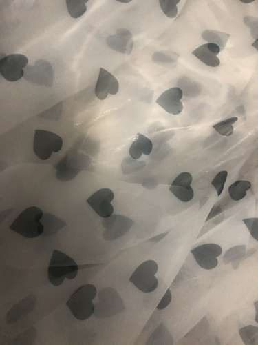 特价欧根纱印花面料爱心印花童装蓬蓬裙布料