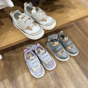 新款 透气防滑运动鞋 出口日本男女 款 儿童超轻板鞋 大热门