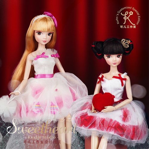 产品不含娃娃，需要定制娃娃请联系客服！！