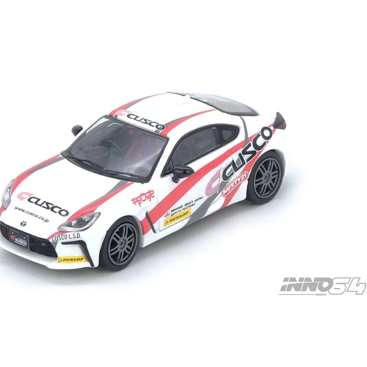 INNO 1/64丰田GR86 Tuned by CUSCO合金静态模型