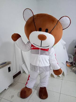 来图定做奥迪熊卡通人偶服装4S店小熊宣传道具服求婚熊玩偶服头套