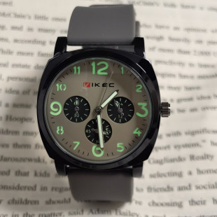 潮男高中生新款 炫酷高级感夜光手表女酷小众设计时尚 霸气痞帅个性