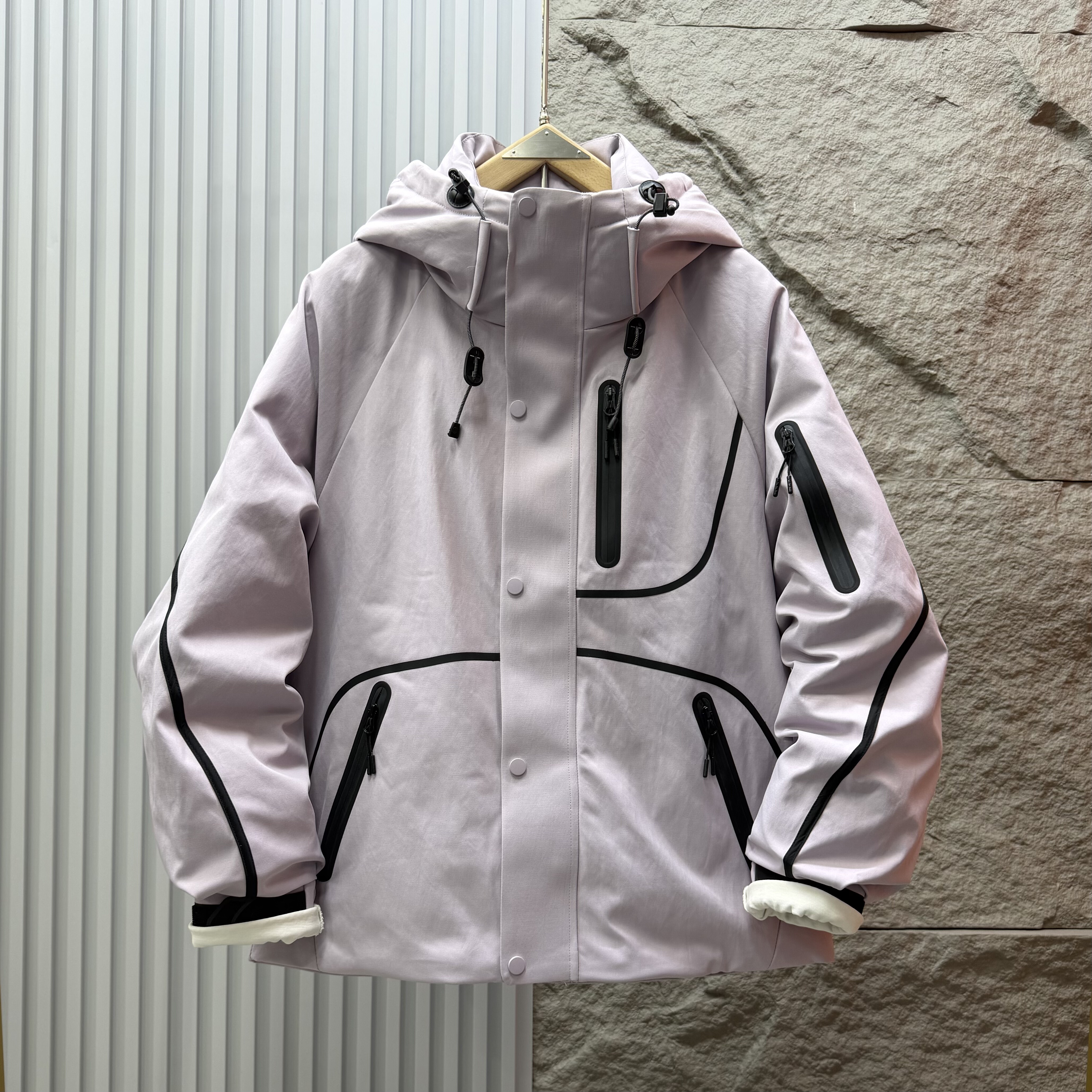 冬季新款美式休闲户外男士连帽防风冲锋衣纯色保暖御寒百搭羽绒服