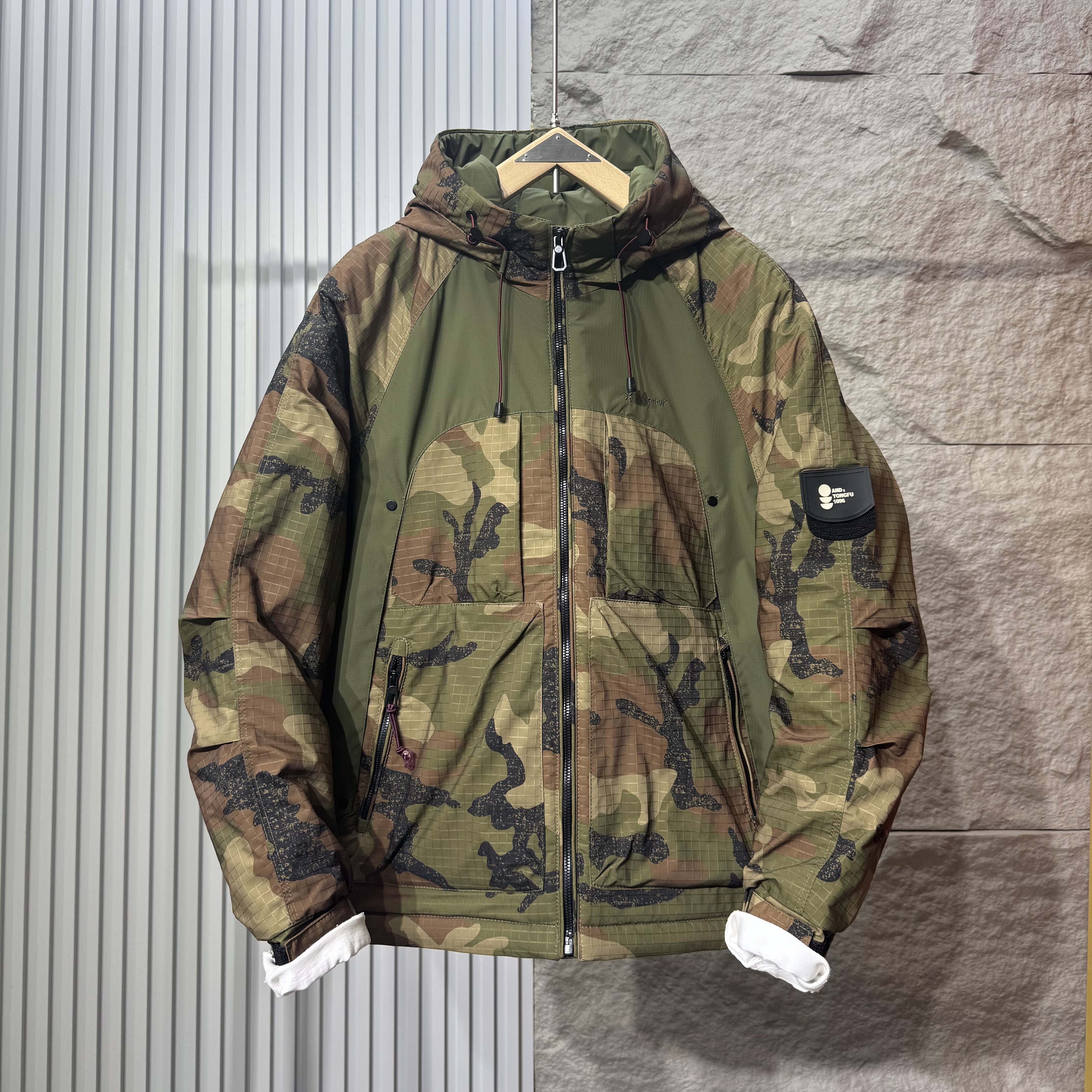 工装迷彩连帽男士棉服