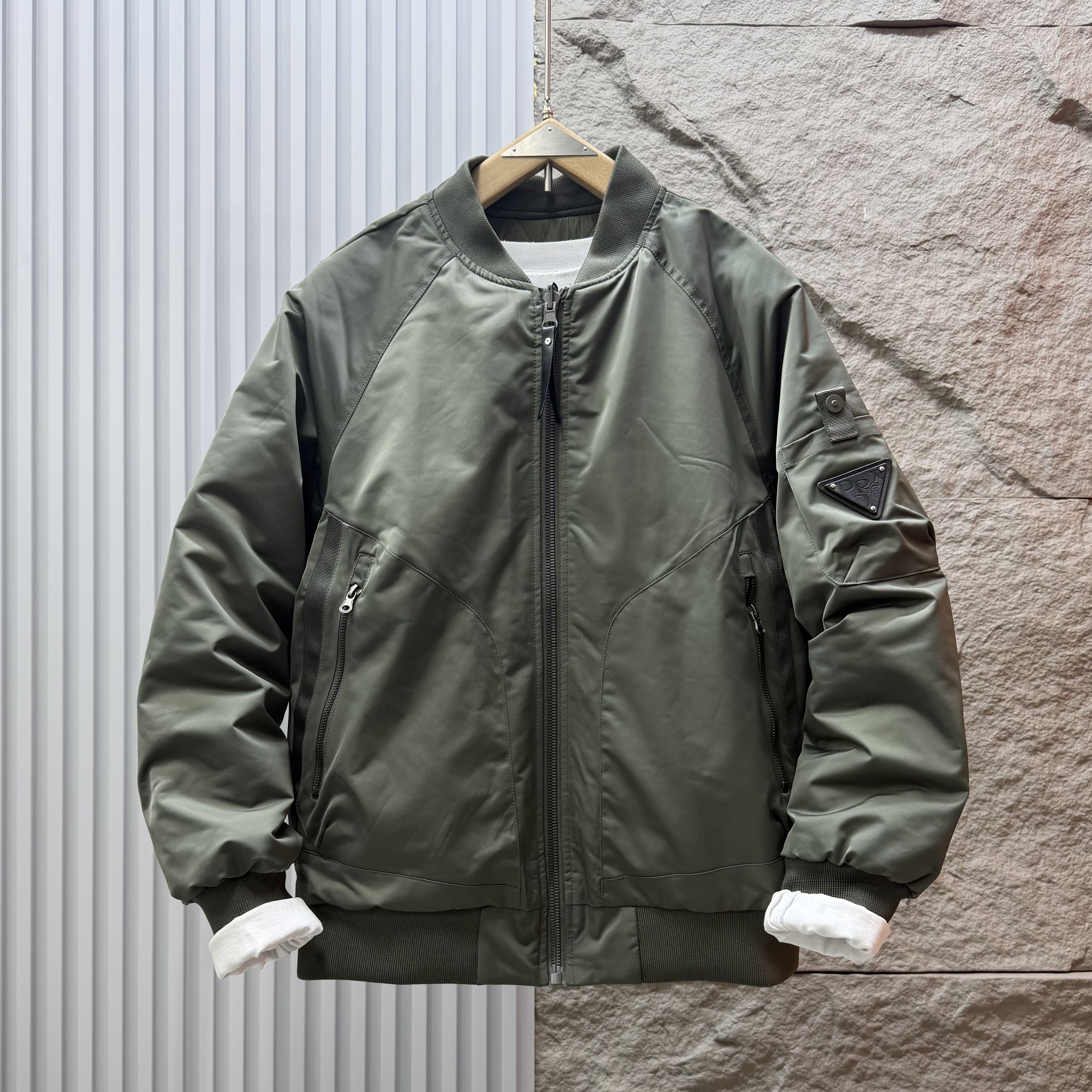 冬季新款男士双面穿棒球领棉服