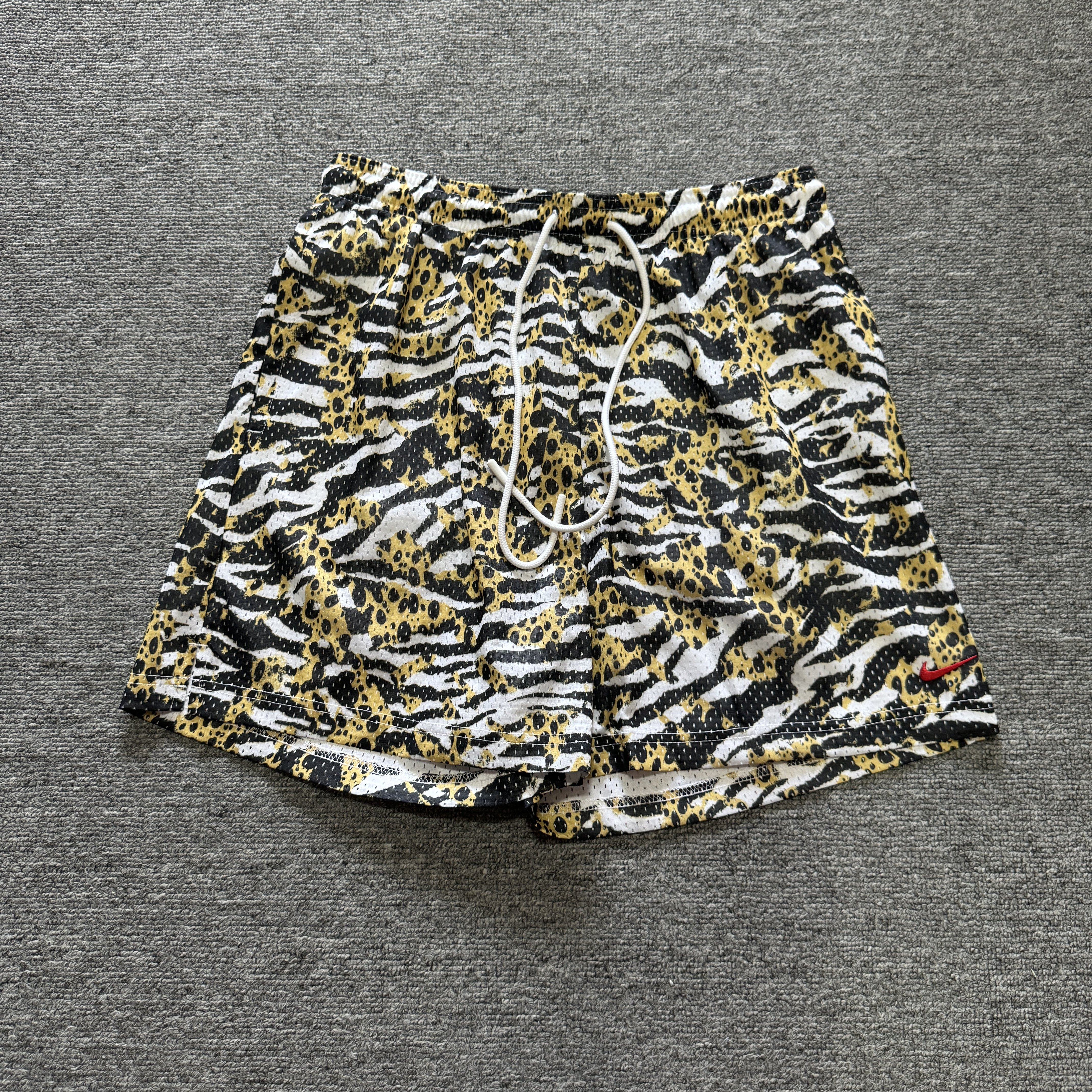 正品Nike/耐克 夏季男子网眼速干透气篮球运动休闲短裤HV6934-100
