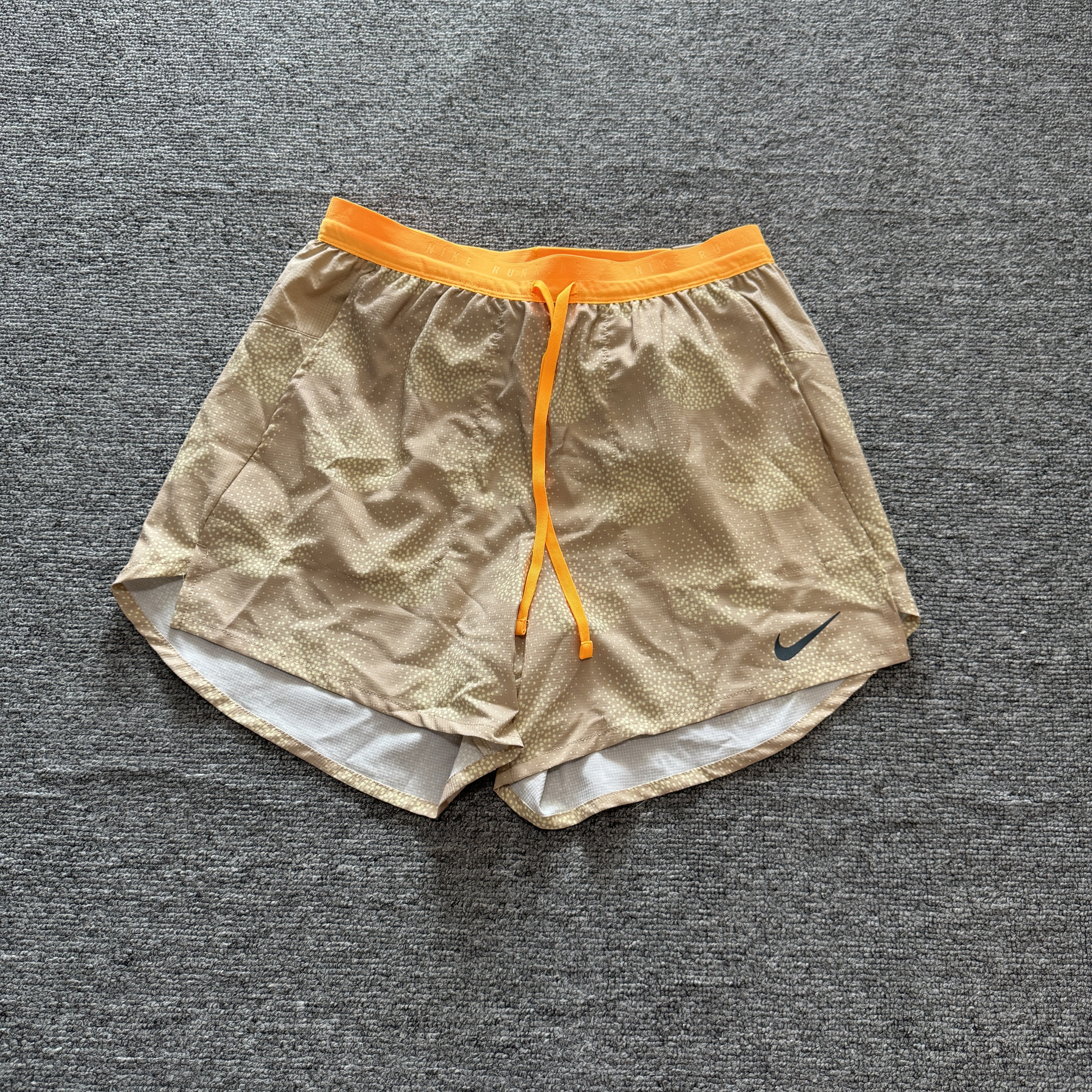 Nike/耐克 男子夏季运动跑步训练速干透气内衬梭织短裤IO0531-286