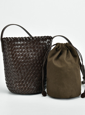 2024新款头层小牛皮编织水桶包真皮欧美复古手工圆筒单肩斜挎包