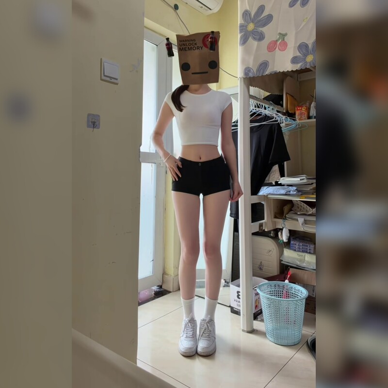 美式辣妹风黑色高腰牛仔短裤女夏百搭显瘦热裤