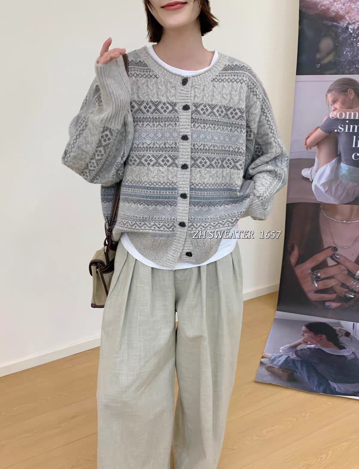 秋冬新款女韩版宽松时尚复古提花针织开衫百搭休闲保暖毛衣外套潮